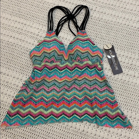 Aqua Couture Other - Aqua Couture Swimsuit Top. Size S. NWT